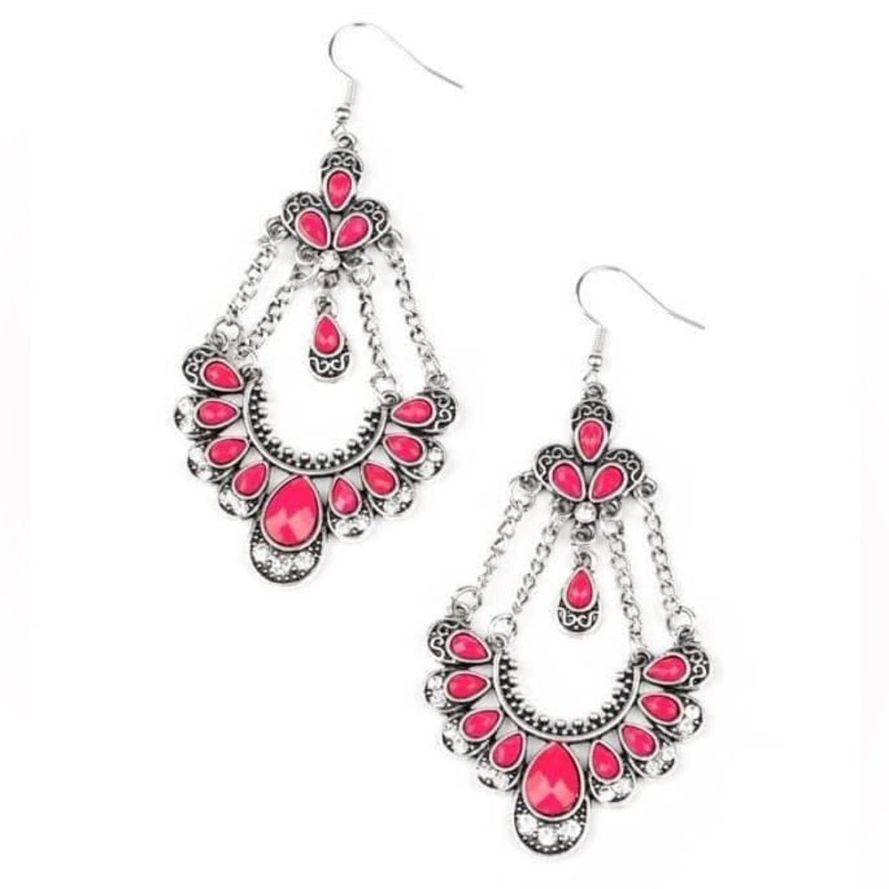 🌷Bright pink and clear rhinestones tiered chandelier earrings